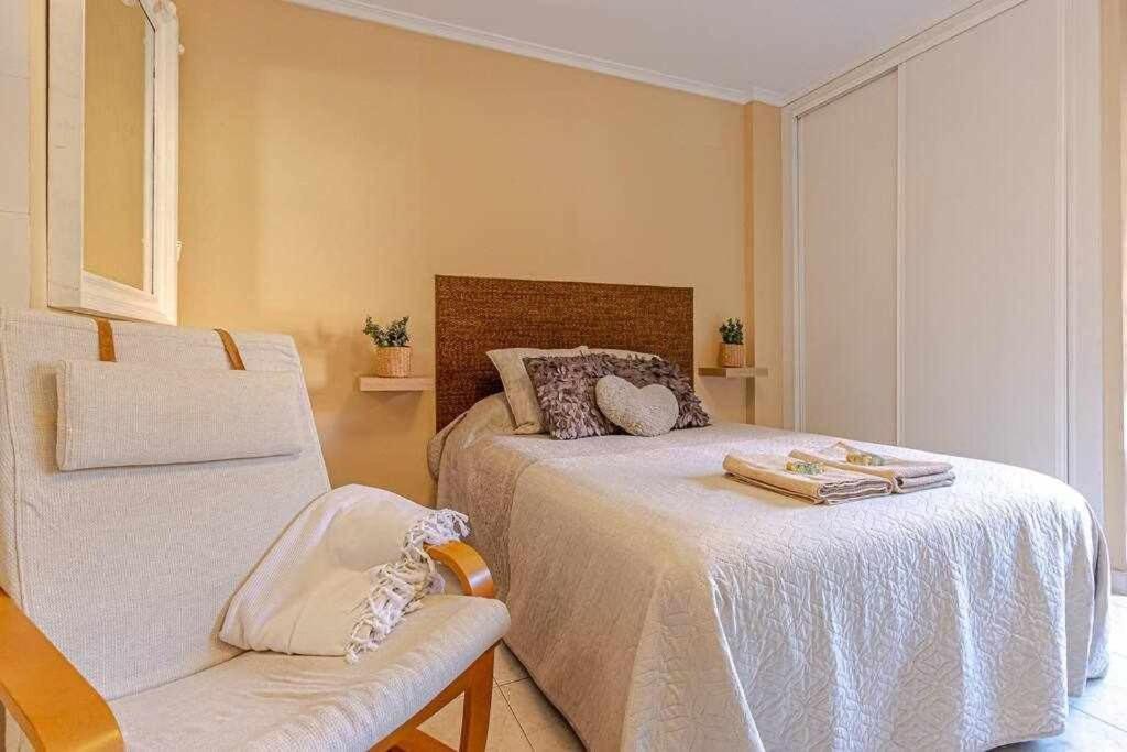 797 Holiday Rentals - Equipado Estudio Cerca Del Parque La Paloma بينالماذينا المظهر الخارجي الصورة