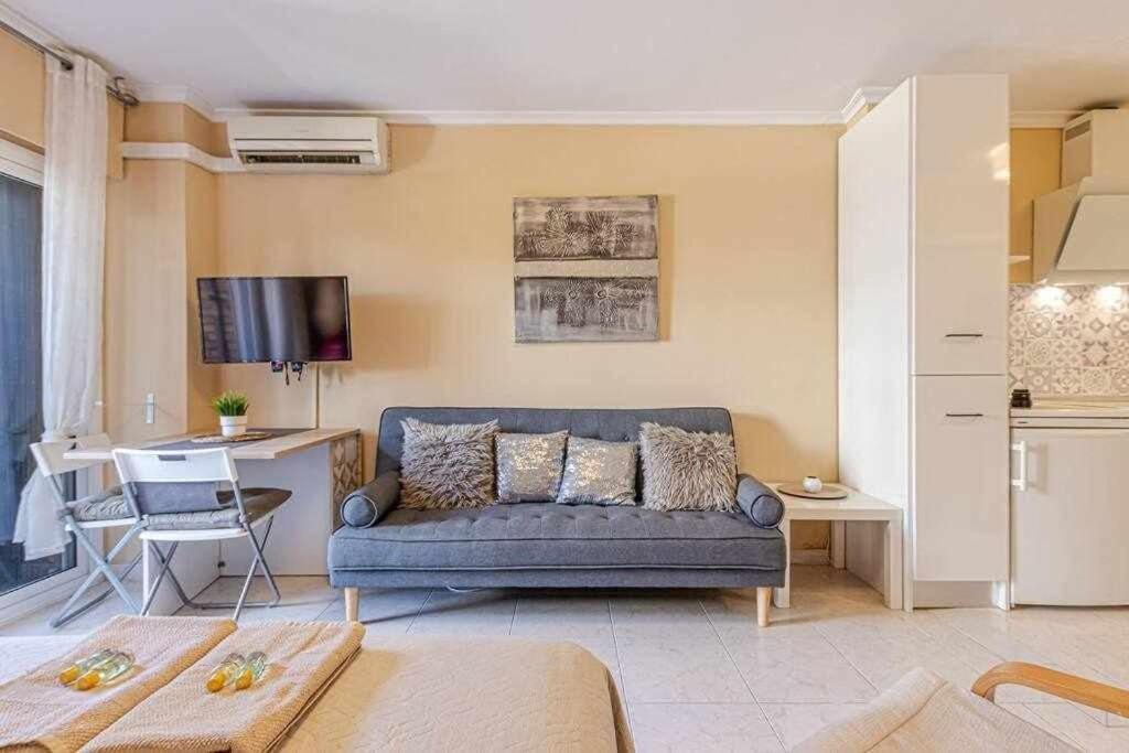 797 Holiday Rentals - Equipado Estudio Cerca Del Parque La Paloma بينالماذينا المظهر الخارجي الصورة