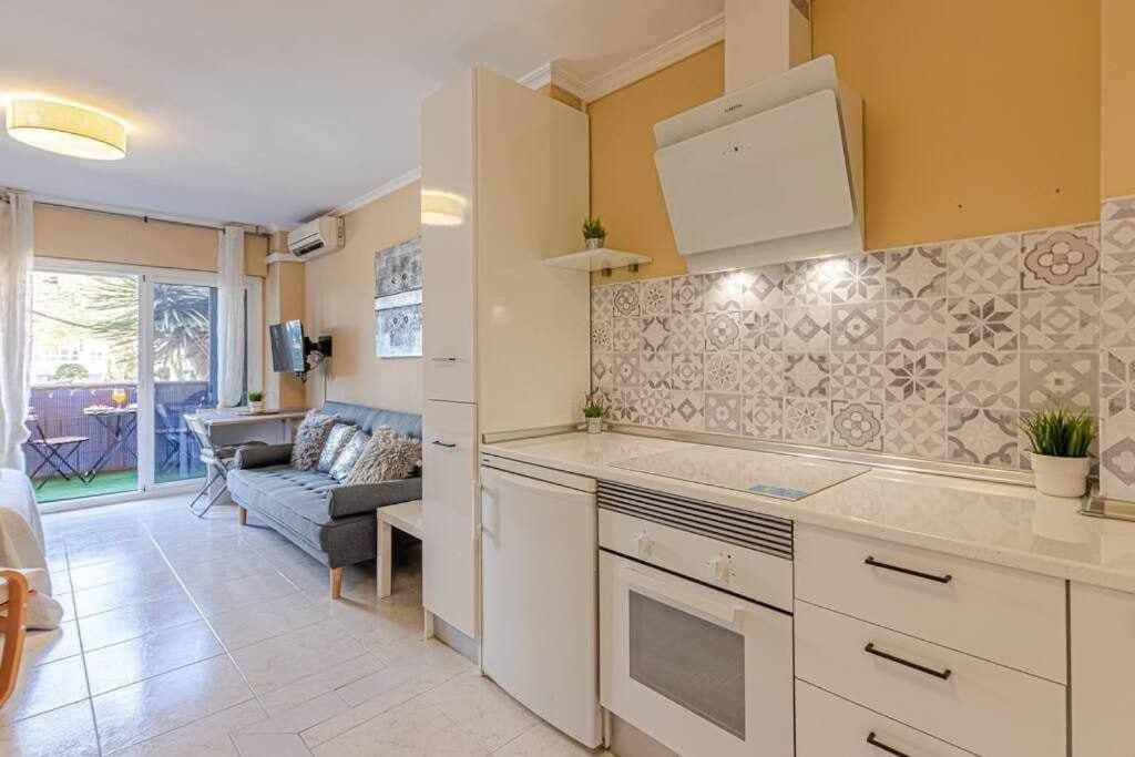 797 Holiday Rentals - Equipado Estudio Cerca Del Parque La Paloma بينالماذينا المظهر الخارجي الصورة
