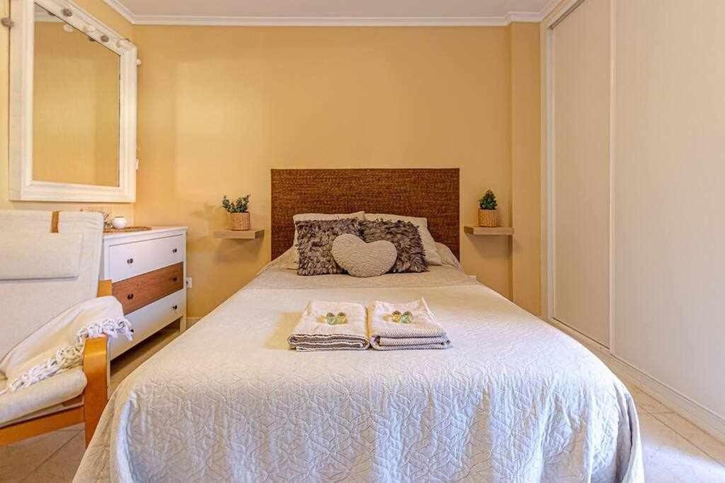 797 Holiday Rentals - Equipado Estudio Cerca Del Parque La Paloma بينالماذينا المظهر الخارجي الصورة
